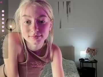 kate (https://fansly.com/kateharrise)