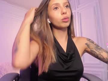 https://linktr.ee/salomeec